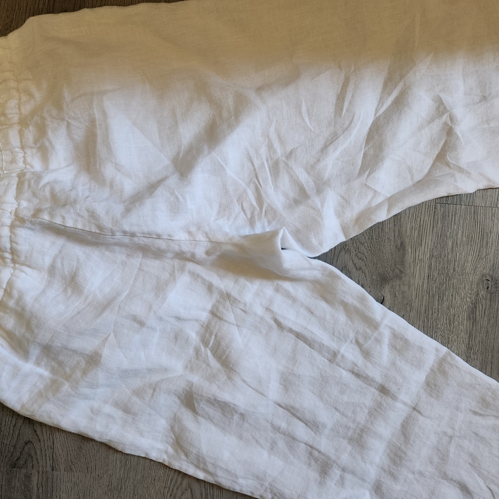 Ellen Tracy White Linen Trousers